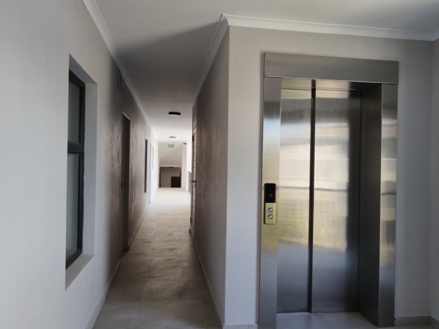 1 Bedroom Property for Sale in Table View Western Cape